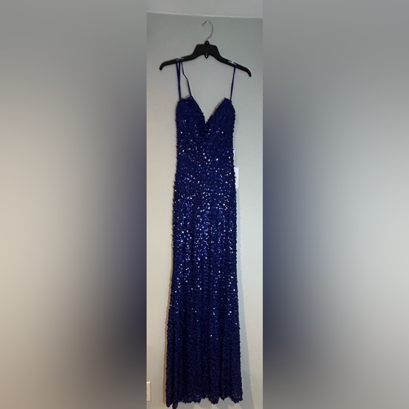 Crystal Doll Royal Blue Sequin Gown Size 7 NWT - Picture 1 of 9